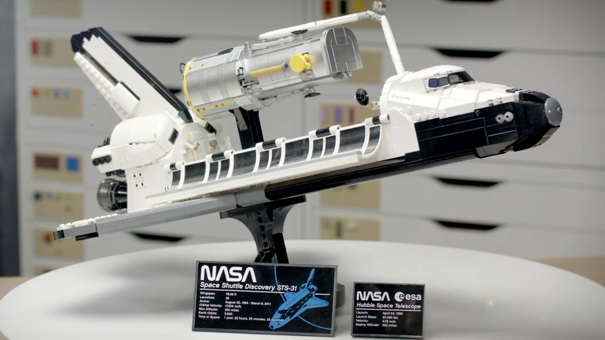 NASA a Lego daly hlavy dohromady. Od dubna prodávají raketoplán